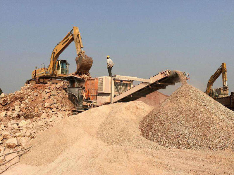 車(chē)載移動(dòng)式破碎站 車(chē)載移動(dòng)式破碎站